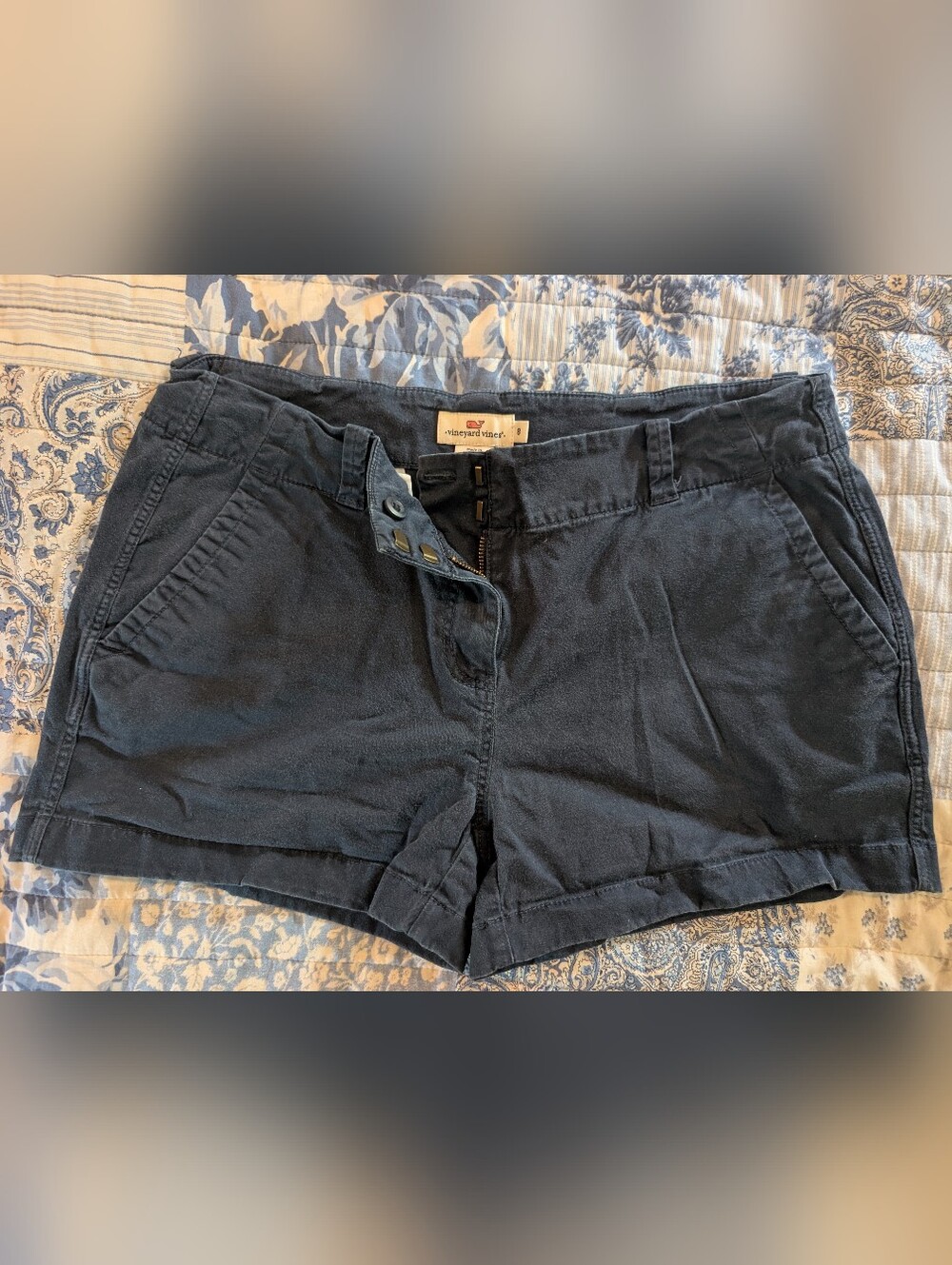 Size 8 Vineyard Vines Navy Chino Shorts | Stretch Cotton